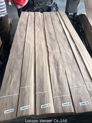 پانل روکش چوب گردوی آمریکایی Crown Cut درجه B
